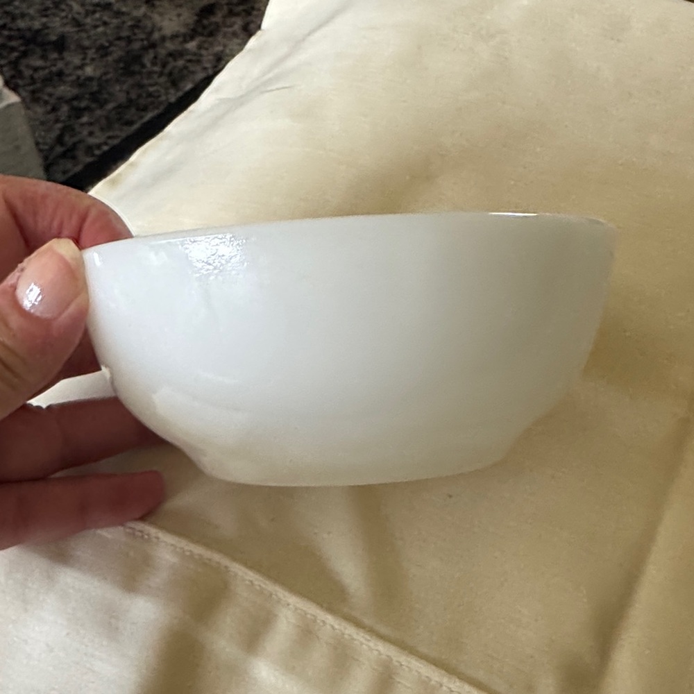 Vintage Glassbake chili bowl